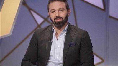 حازم إمام ينعي عبد الرحيم محمد نجم الزمالك الراحل
