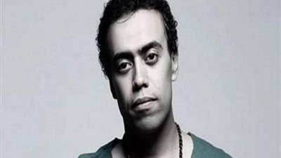 وفاة والد الفنان محمد فيهم