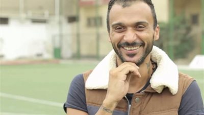 إبراهيم سعيد يسخر من مجدي عبد الغني بعد شائعة سرقته «قمصان المنتخب»