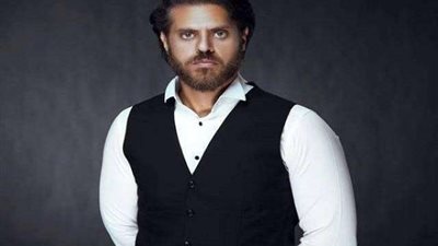 طارق صبري يستكمل تصوير مسلسل «أبواب الشك»