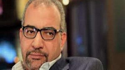 بيومي فؤاد يستكمل تصوير فيلم «الكويسين»