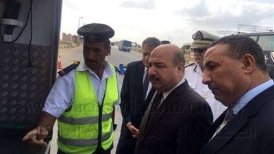 حملات أمنية بالغربية والسويس لتحقيق الانضباط المروري