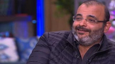 أيمن بهجت قمر:  «ابني قرر عدم تشجيع أرسنال بعد مشاهدته حرب كرموز»