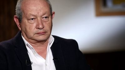 بصورة غامضة.. ساويرس يفتعل أزمة لعمرو أديب