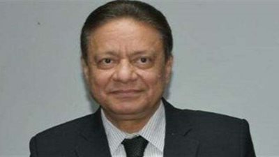 كرم جبر: مكافأة نهاية خدمة الصحفيين سارية ولم يتم إلغاؤها