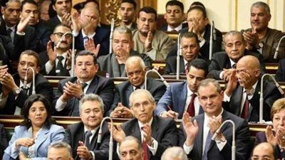 تعديل قانون «المناقصات والمزايدات» يخطف الأضواء تحت قبة البرلمان.. نواب: يقضي على الاحتكار ويعيد المنافسة