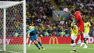 انتهاء الشوط الأول الإضافي بين إنجلترا وكولومبيا بالتعادل