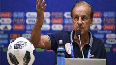 مفاجأة.. جيرنو روهر يتمسك بنيجيريا ويرفض قيادة مصر