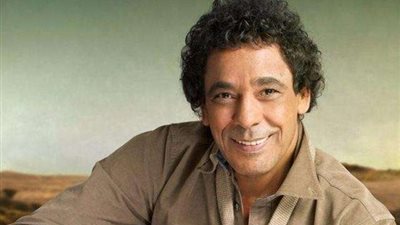 محمد منير يتنهي من تسجيل «ستّ»