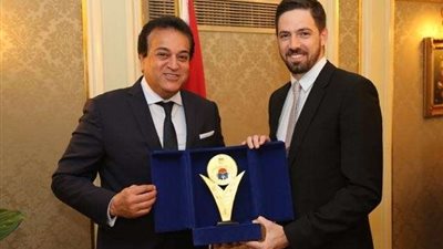 وزير التعليم العالي يبحث آليات التعاون الثقافي والعلمي بين مصر والمجر