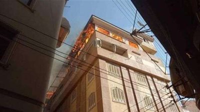 اندلاع حريق بمعرض أثاث بدمياط (صور)