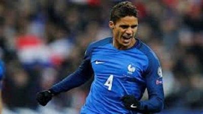 فرنسا تصل لشباك أوروجواي عن طريق رافايل فاران