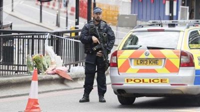 بريطانيا: التحقيق في حادث أمسبري قد يمتد لشهر