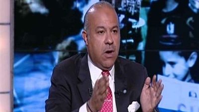 بتكلفة 100 مليون دولار.. شركات يونانية تسعى لإقامة سوق للملابس بمصر