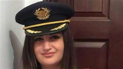 منى مذبوح تصل المحكمة لسماع النطق بالحكم عليها في «سب المصريين»