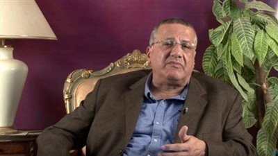 خبير سياسي: المرأة يمكن أن تكون رئيس حزب ولكن صعب برلمانيًا