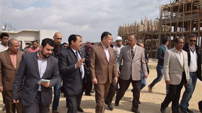 في جولة تفقدية.. تفاصيل زيارة محافظ بني سويف لمركز الواسطى