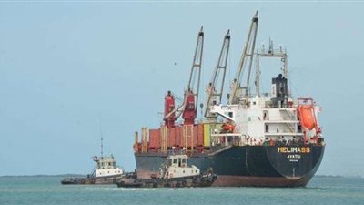 التحالف العربي: انتظار سفينتين بميناء الصليب