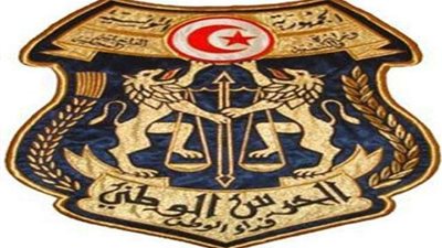 مقتل 8 عسكريين بعد استهداف مركز الحرس الوطني في تونس