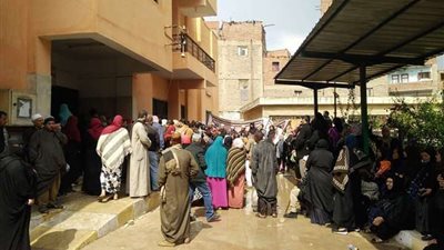 محافظ الغربية: تم فحص ٣٧٦٨١٩ مواطن ضمن مبادرة 