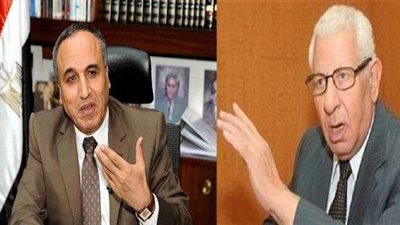 مكرم محمد أحمد يدافع عن نفسه بالقانون.. والصحفيين: «احنا معاه»