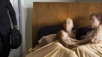 جريمة في الشرابية.. عامل يقتل صديقه بعدما وجده بأحضان زوجته