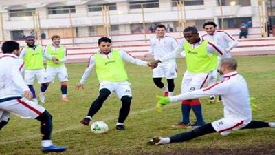 الزمالك يخوض أول تدريابته فى ألمانيا.. وجروس يركز على الجانب التكتيكي