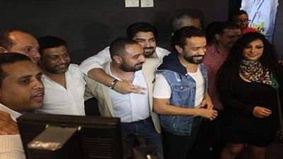 العرض الخاص لفيلم ”الرجل الأخطر” بحضور سامح حسين (صور)