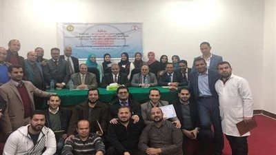 بالصور.. رئيس جامعة الأزهر يشهد تخريج الدفعة الأولى بمركز الهندسة الوراثية