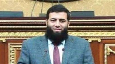 برلماني: زيادة رواتب المعلمين من ركائز النهوض بالمنظومة