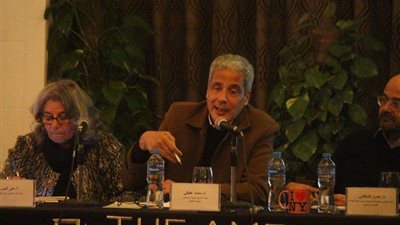 بالصور.. ندوة 