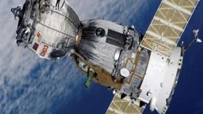 خبير فضاء يوضح فوائد إطلاق القمر الصناعي المصري 