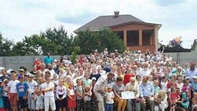 عجوز في موسوعة «جينيس»، لكثرة أطفاله