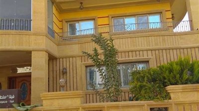 محافظ الإسماعيلية يفتح ملف مخالفات قرية النورس السياحية