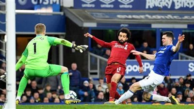 حارس إيفرتون يكشف عن عهد منع محمد صلاح من هز شباكه