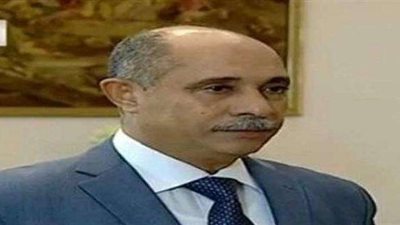 أول تعليق من وزير الطيران حول انفجار  مطار القاهرة الدولي