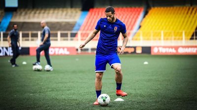 تدريبات بدنية واستشفائية للأهلي في الكونغو