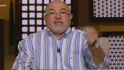 «الجندي» يتحدى أستاذ أزهري: « هات لي حديث أو آية تقول إن العلماء موقعون عن الله» (فيديو)