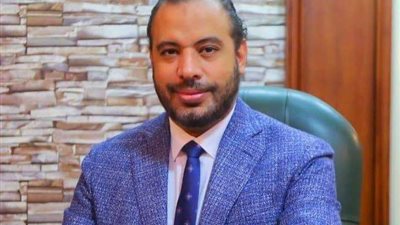 أستاذ جراحة سمنة يوضح  العمر المناسب لعمليات السمنة