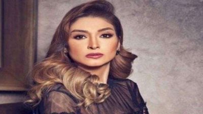 روجينا تغنى «ألف ليلة وليلة» على شاطئ النيل