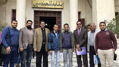 بالصور.. نقابة المهندسين بأسيوط تكرم أبطال حادث محطة مصر