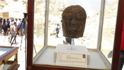 عدسة «بلدنا اليوم» داخل المقبرة المكتشفة بمنطقة آثار سقارة