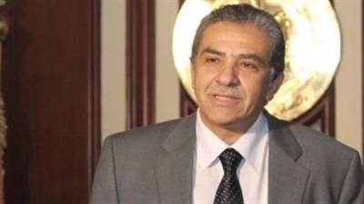 اليوم.. البرلمان يُكرم وزير البيئة السابق بسبب إنجازاته