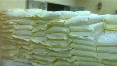 وكيل وزارة التموين يتابع جودة الدقيق ورغيف الخبز بالأقصر