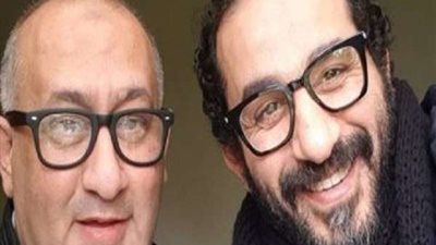 لأول مرة.. أحمد حلمى ينشر صورة تجمعه بشقيقه الأكبر