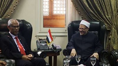مفتي الجمهورية يستقبل وفدًا من سنغافورة لبحث أوجه تعزيز التعاون الديني
