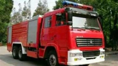 السيطرة على حريق  نشب في أشجار موقف عربات الحنطور  بالأقصر