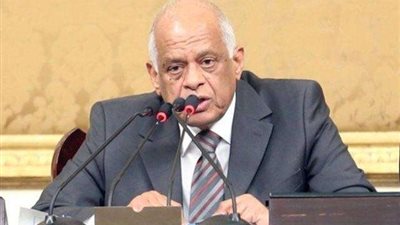 «النواب» يلغي العمل بالأوراق ويبدأ عهدًا إلكترونيًا