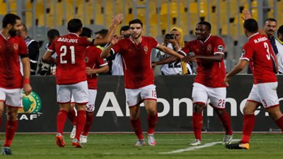 الأهلي ينهي الشوط الأول بهدف نظيف أمام تاونشيب