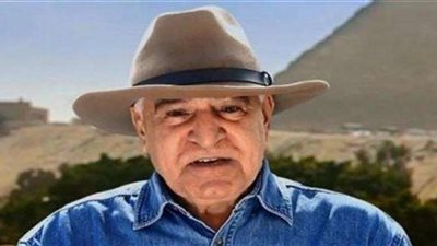 أول تعليق من زاهي حواس بشأن اكتشاف وزارة الآثار لتابوت بالإسكندرية (فيديو)